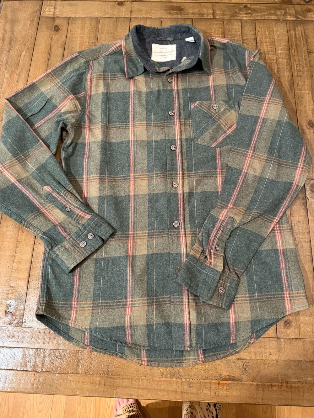 Men's Plaid Button-Down Shirt in Green with Pink Trim